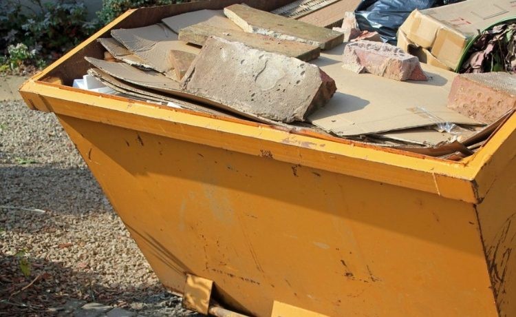 Tips to make Skip Hire in Farnham Easy: Advice for Large and Small amounts of Waste to be removed
