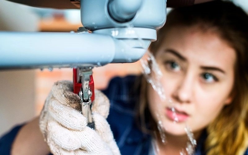 How to Become a Water Damage Expert